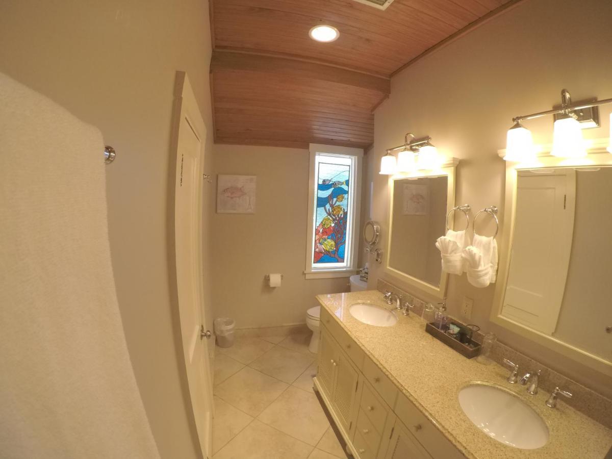 The Hibiscus House Of Fort Myers Exteriör bild